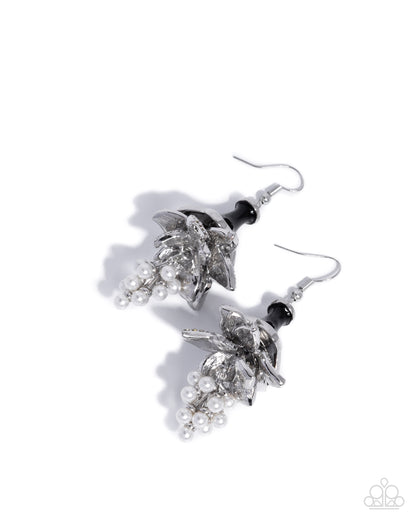 Brilliant Bells - Black