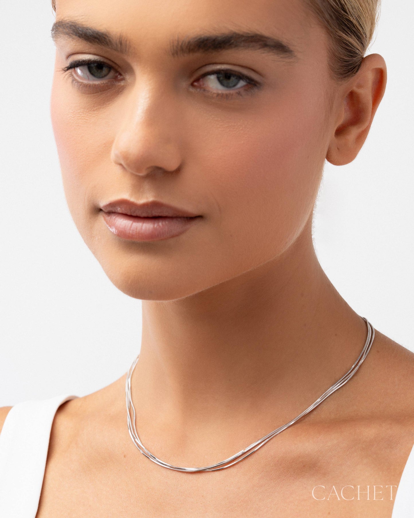 CACHET - "Niveau" - Rhodium Plated