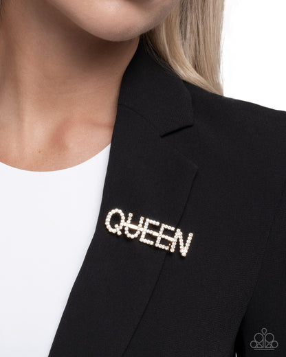 Queen Behavior - Gold "Queen" brooch - Paparazzi Accessories