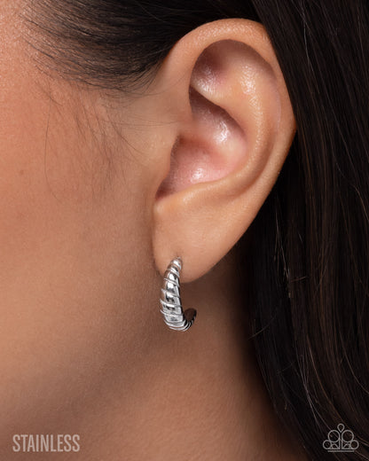 Twisted Transit - Silver - Stainless Steel