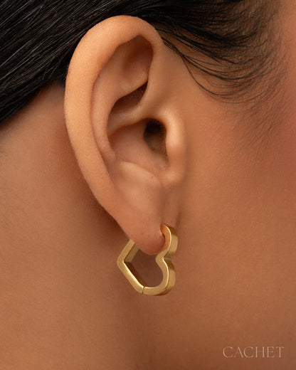 Sincre - 18K Gold Heart Hing Hoop Cachet Earrings - Paparazzi Accessories
