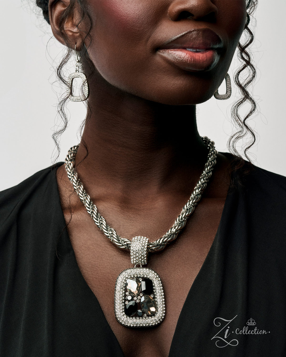 Savant -  2026 Zi Necklace - Paparazzi Accessoires