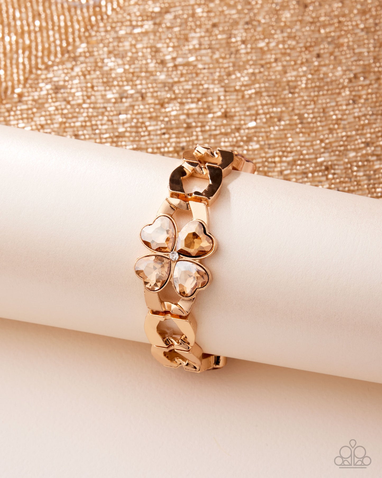 Chic Clover - Gold - February 2026 Life of the Party Exclusive
