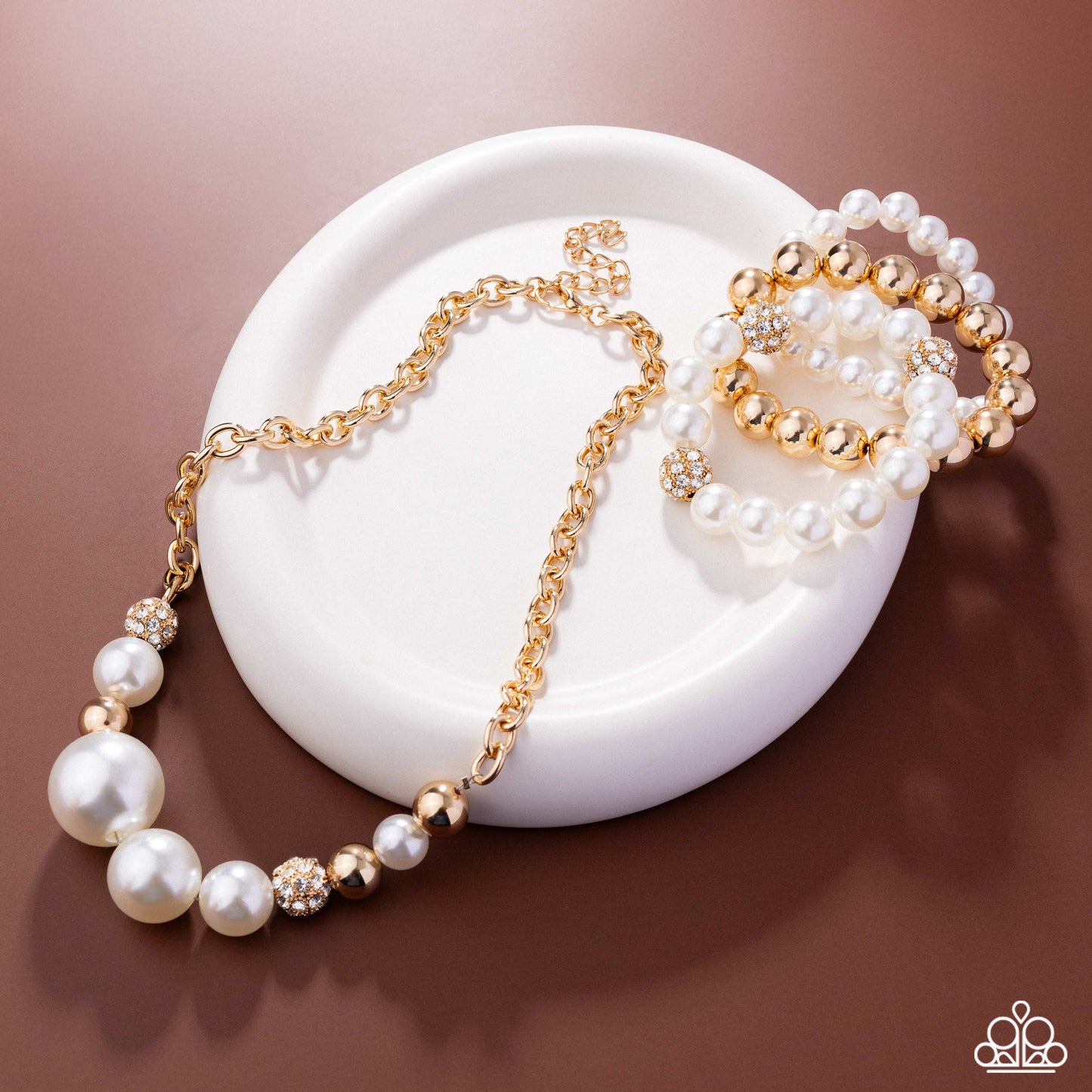 November 2025 Fiercely 5th Avenue Complete Look