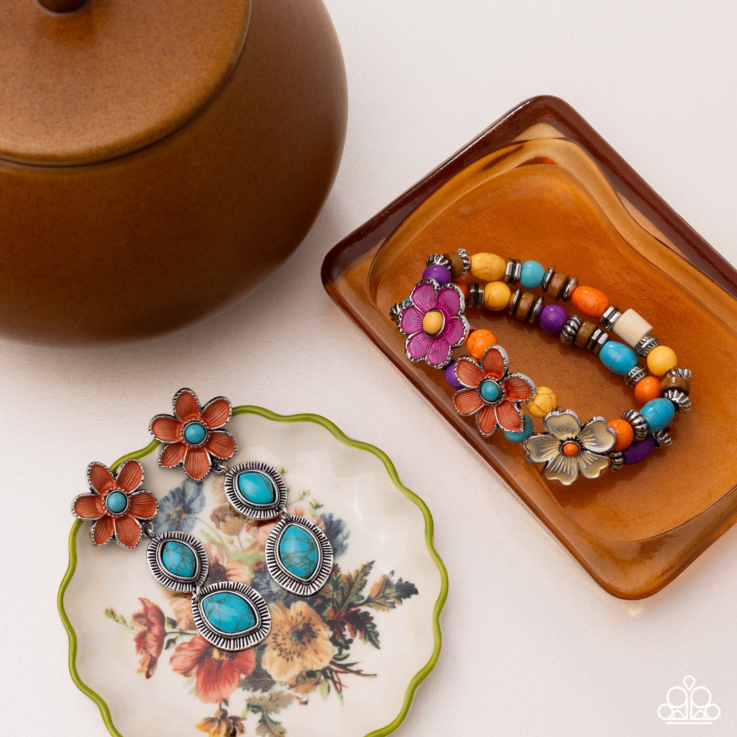 September 2025 Simply Santa Fe - Complete Look