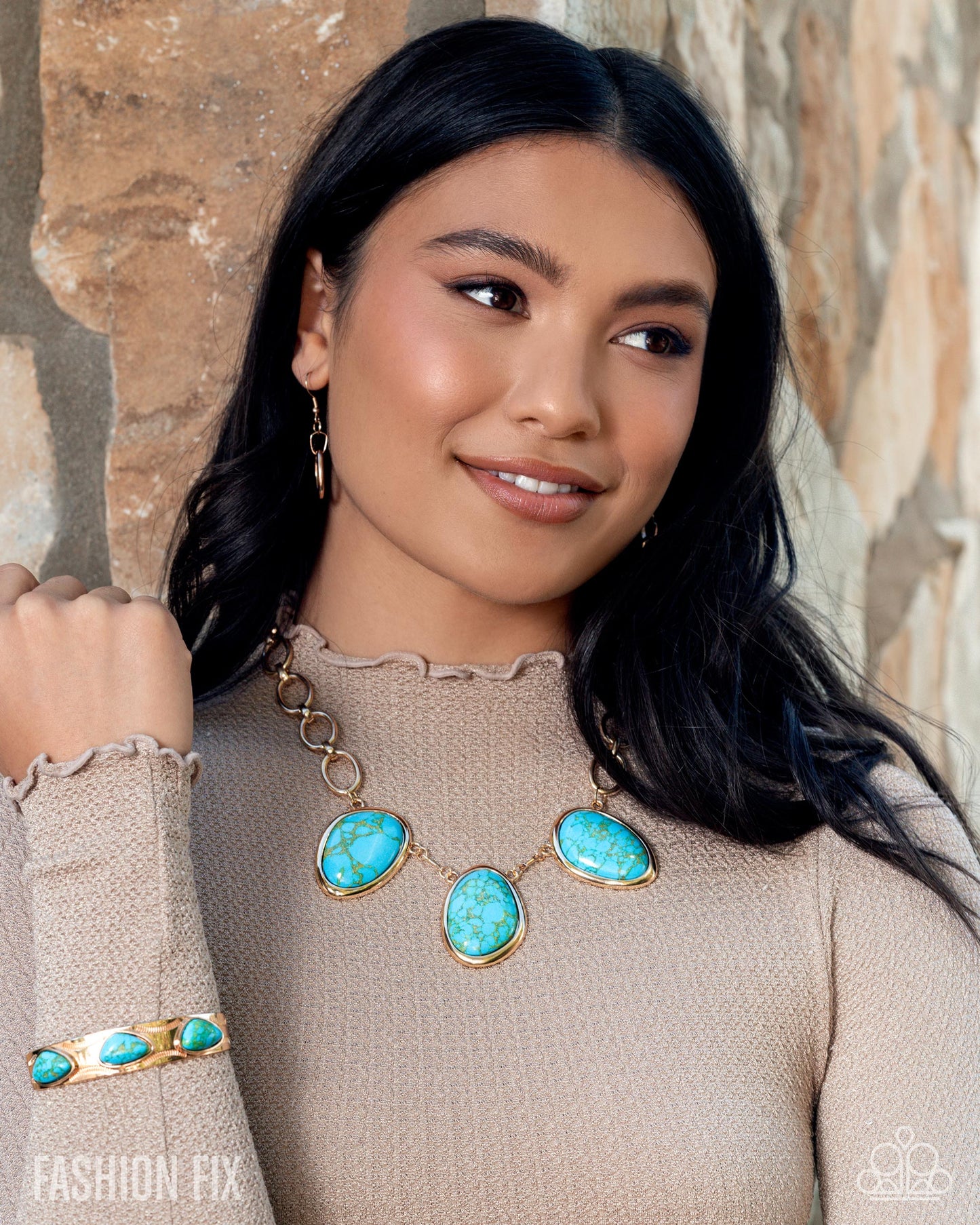 November 2025 Simply Sante Fe Complete Look