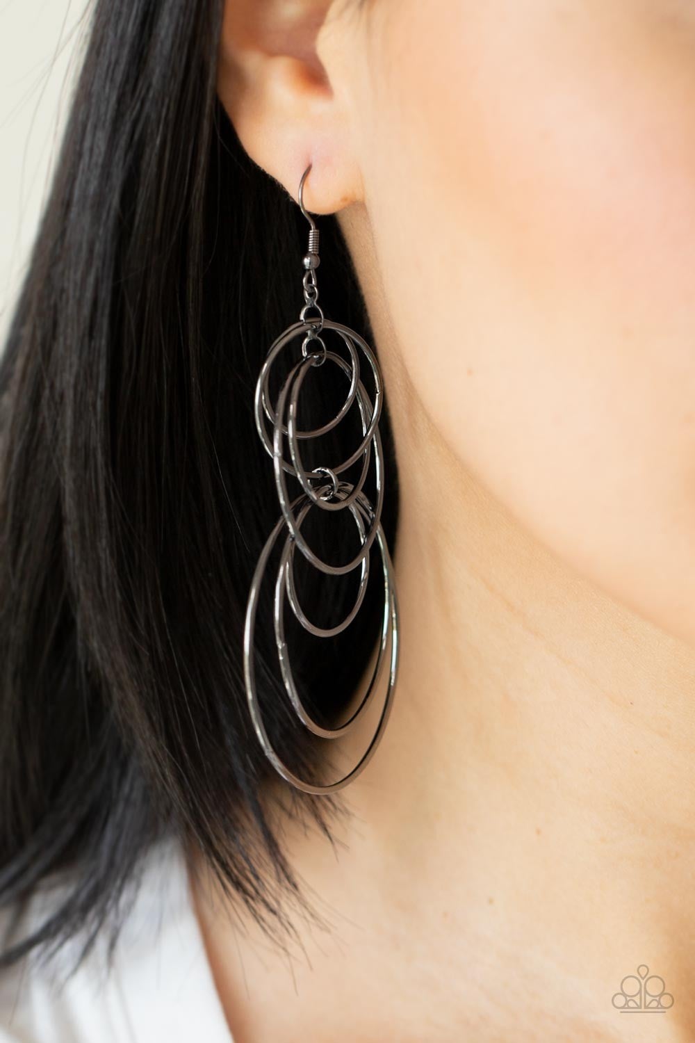 I Feel Dizzy - Black Fishhook Earrings