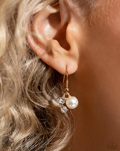Toast To Perfection - Gold - Pearl Necklace - Paparazzi Accessories