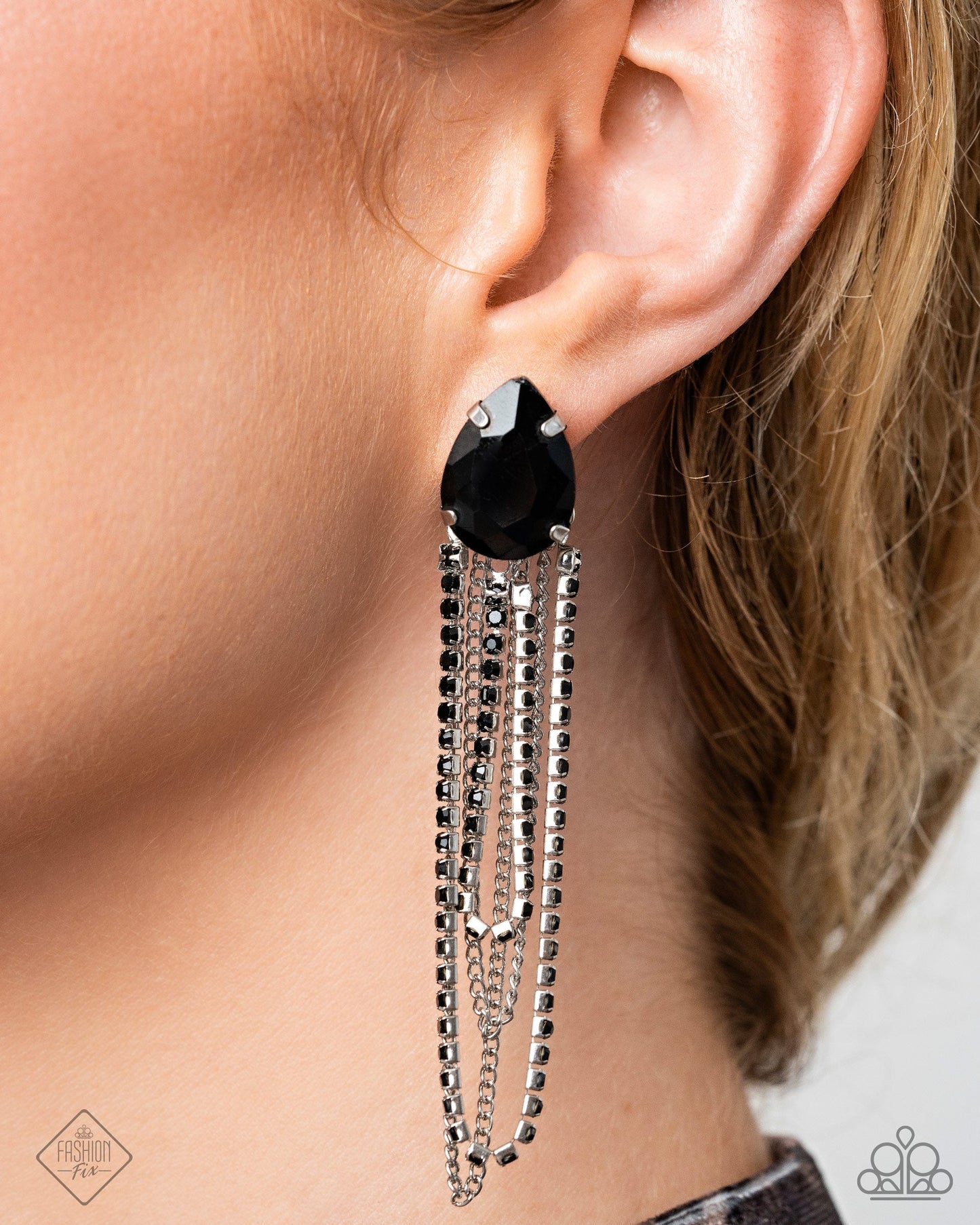 Vicious Venture - Black Post Earrings - November 2024 Magnificent Musings