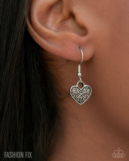 Vintage Showdown - Silver Necklace - Glimpses of Malibu August 2025 - Paparazzi Accessories