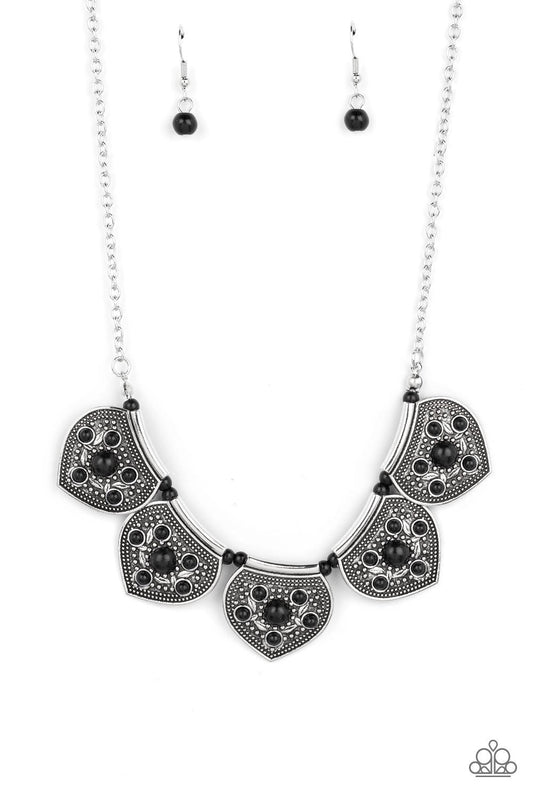 Badlands Basin - Black Necklace - Paparazzi Accessories