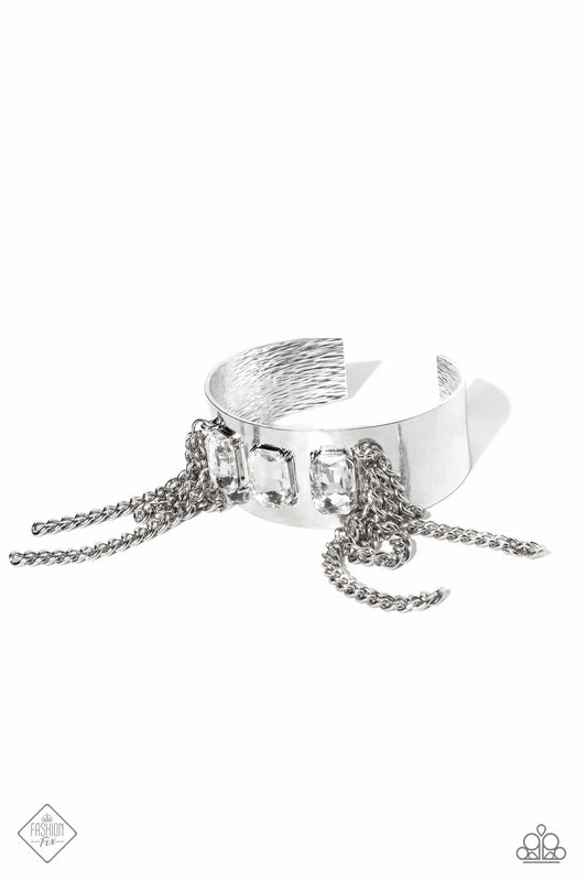 CHAIN Showers - White Bracelet - Paparazzi Accessories