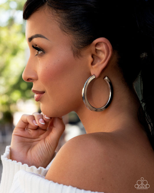 Sleek Spotlight - Silver - Paparazzi Accessories