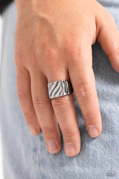 Illusion - Silver Urban Ring - Paparazzi Accessories