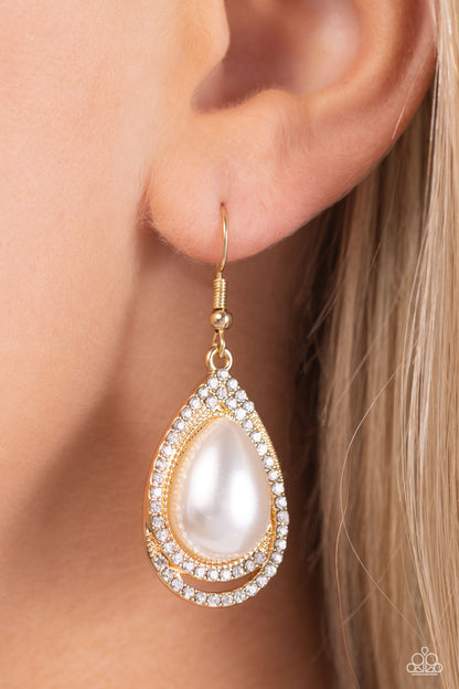 Effortless Elegance - Gold Pearl Fishhook Earrings - Paparazzi Accessories