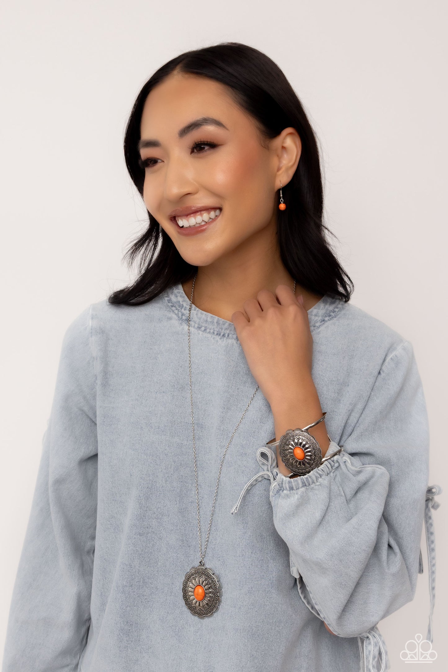 Mirage Magnificence - Orange Bracelet - Paparazzi Accessories