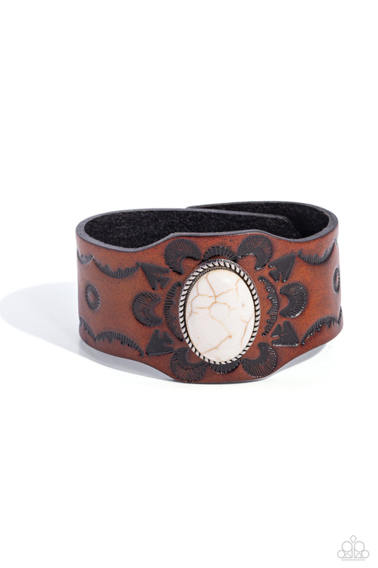 Badlands Rover - White Stone Snap Bracelet - Paparazzi Accessories