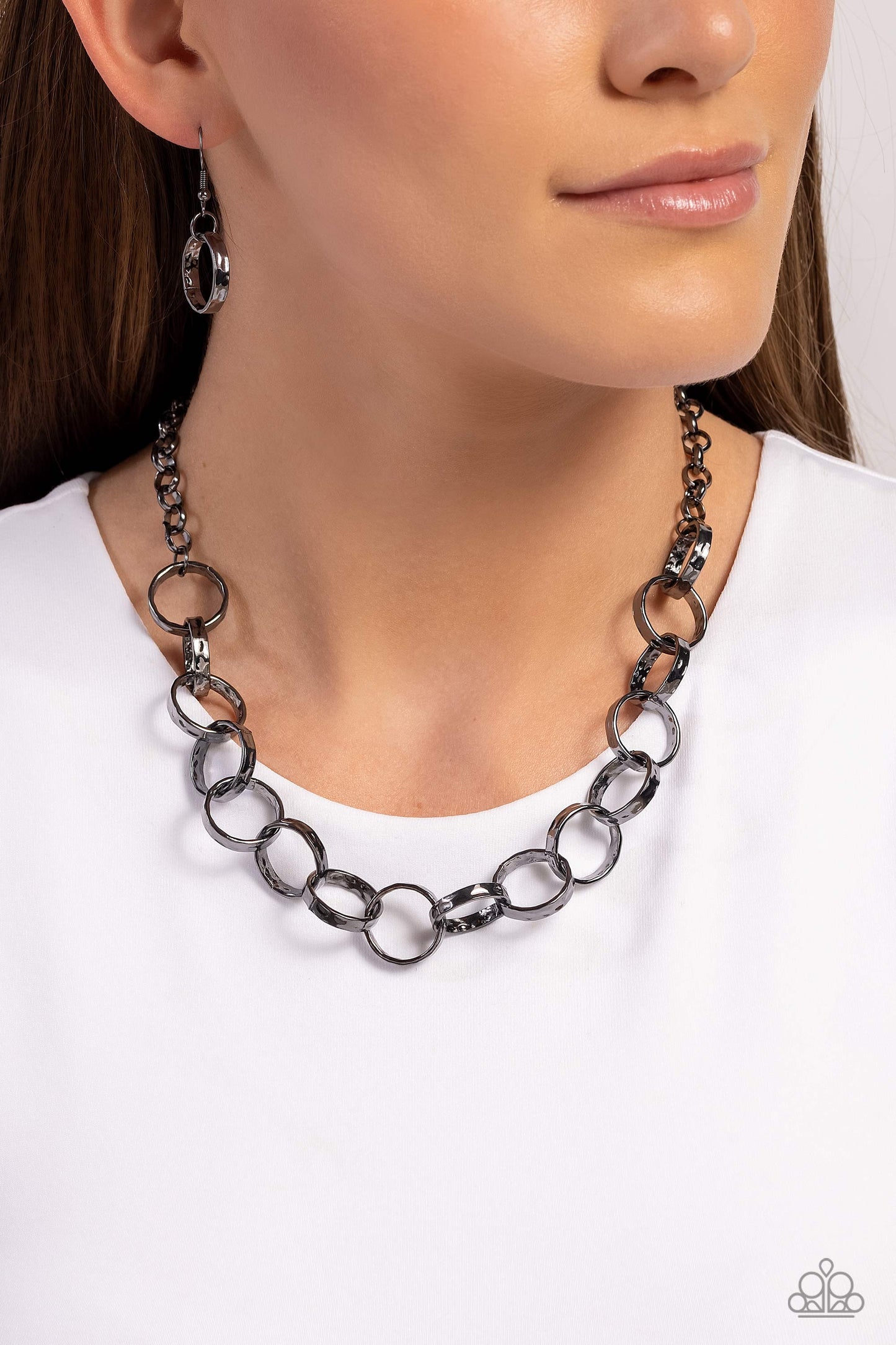 Metro Medley - Black - Gunmetal Necklace - Paparazzi Accessories