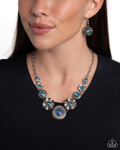 Treasure Chest Couture - Green UV Shimmer Necklace - Paparazzi Accessories