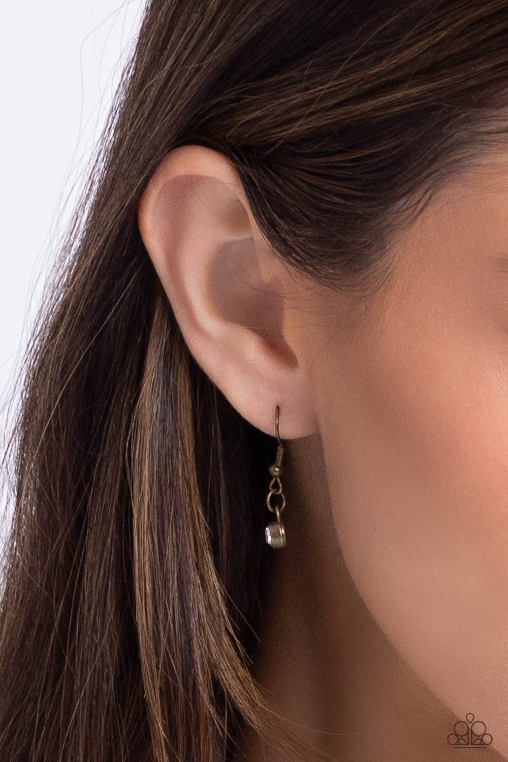 Layered Loyalty - Brass Curb Chains Necklace - Paparazzi Accessories