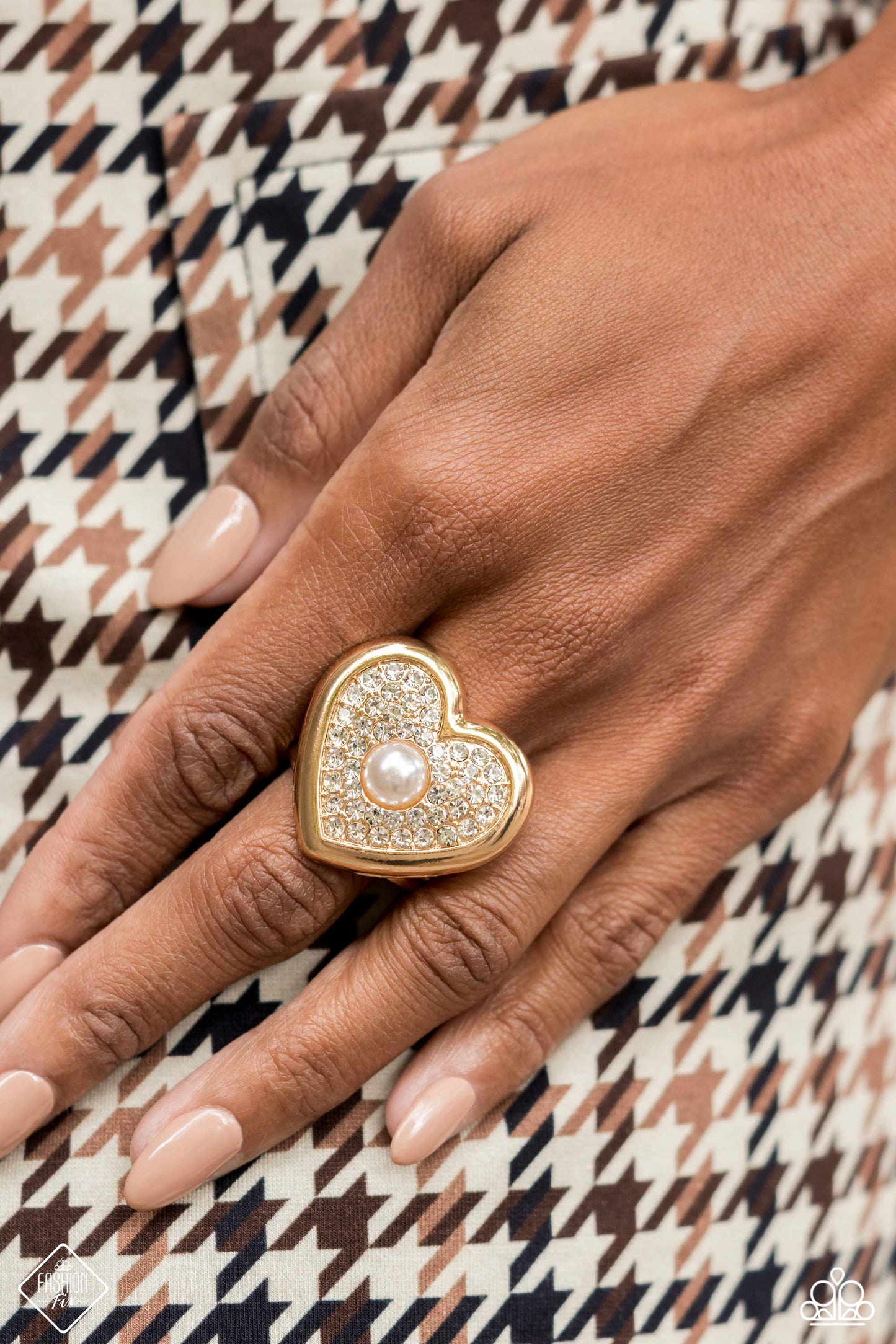 Heartfelt Heritage - Gold Ring - Paparazzi Accessories