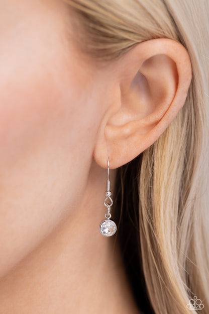 Luxury Laurels - White Necklace - Paparazzi Accessories