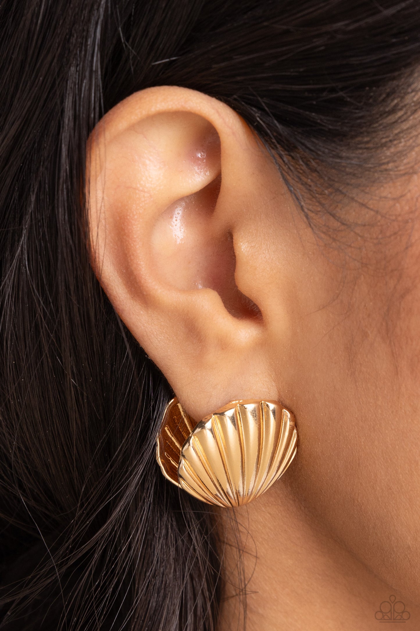 Seashell Surprise - Gold Hinge Hoop Earrings - Paparazzi Accessories