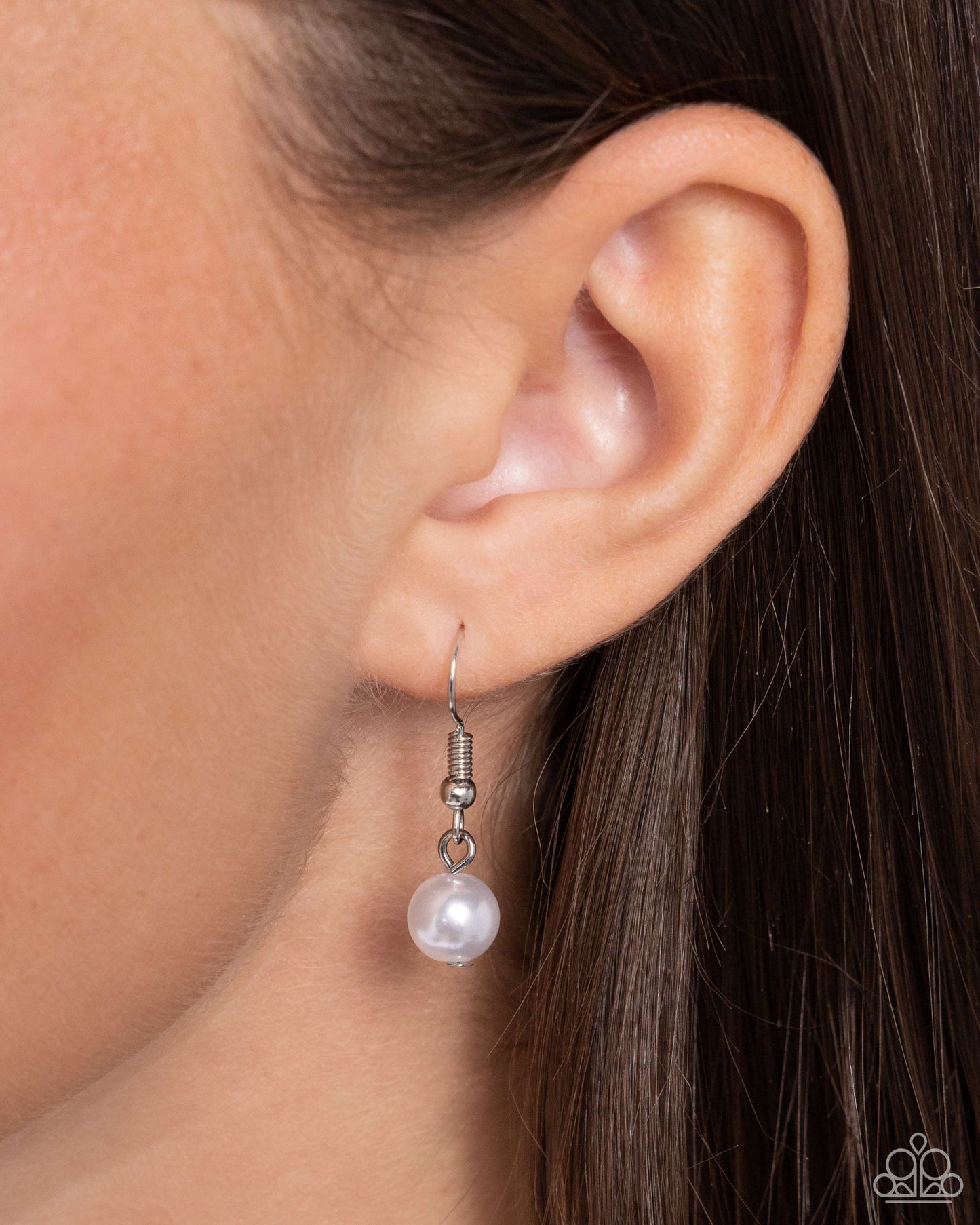 Presidential Passion - White Necklace - Paparazzi Accessories